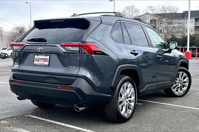 2019 Toyota RAV4 XLE Premium