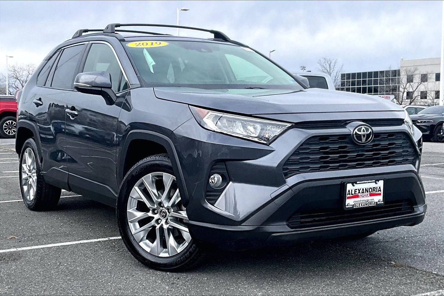 2019 Toyota RAV4 XLE Premium