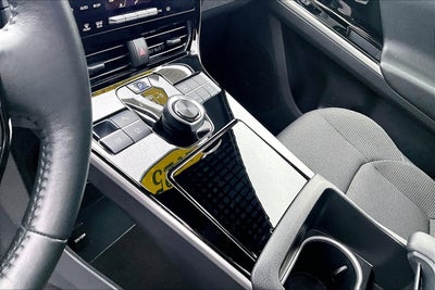 2025 Toyota bZ4X XLE