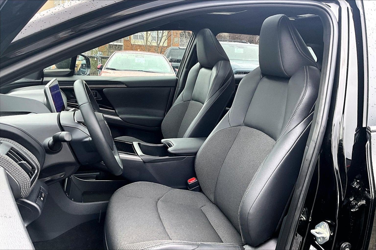 2025 Toyota bZ4X XLE