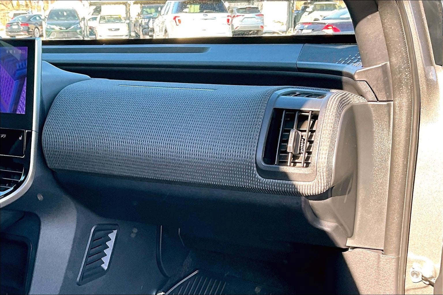 2025 Toyota bZ4X XLE