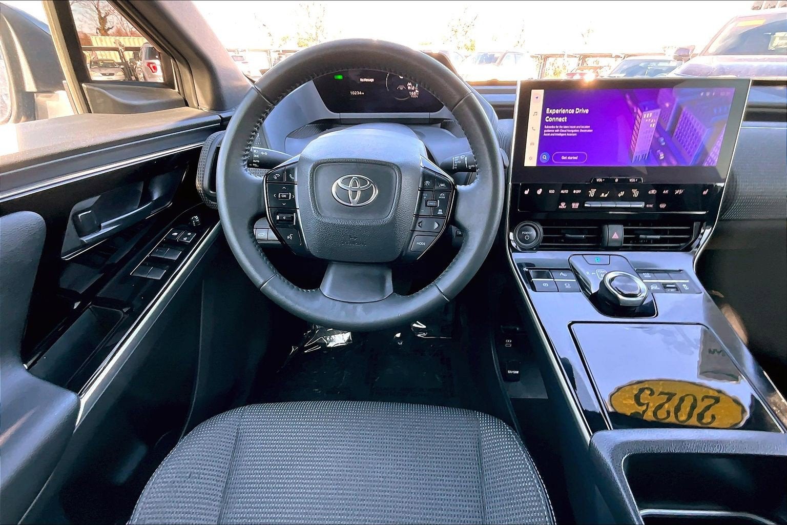 2025 Toyota bZ4X XLE