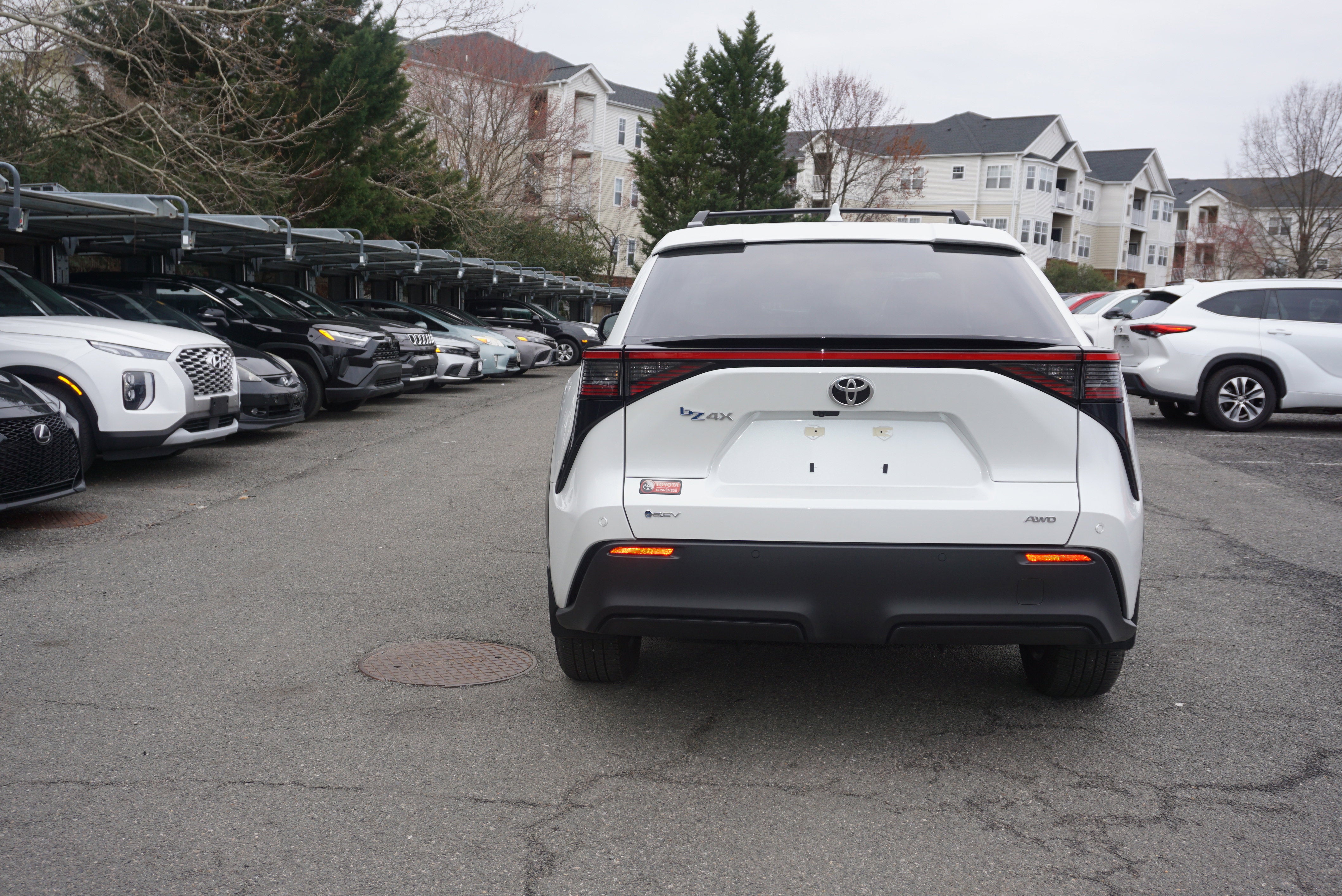 2024 Toyota bZ4X Base