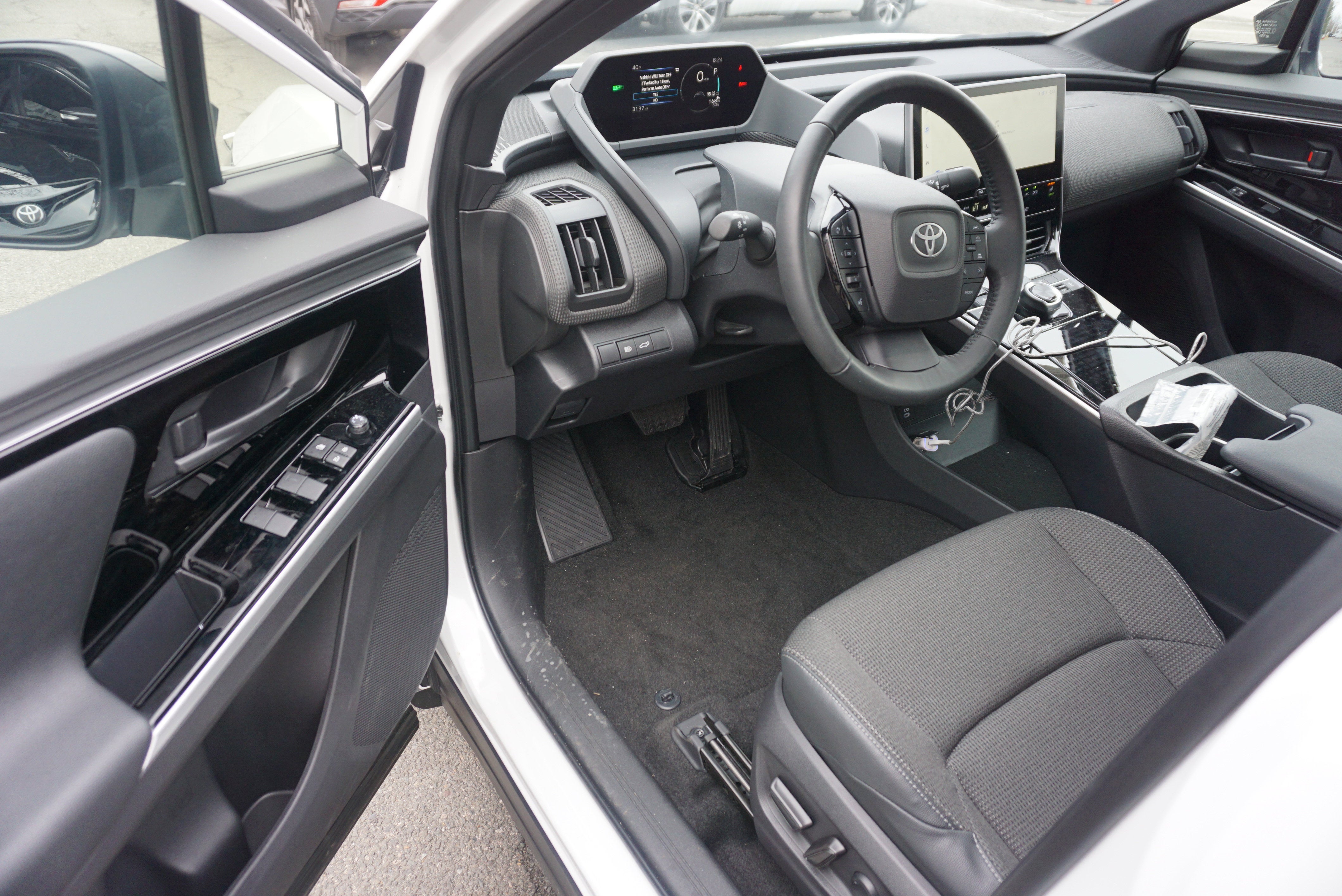 2024 Toyota bZ4X Base