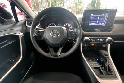 2022 Toyota RAV4 LE