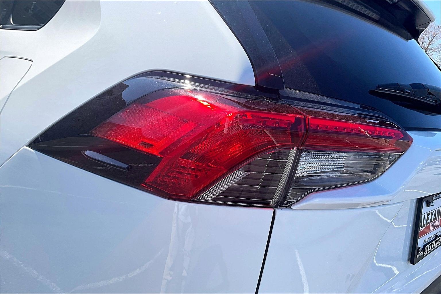 2023 Toyota RAV4 Hybrid LE