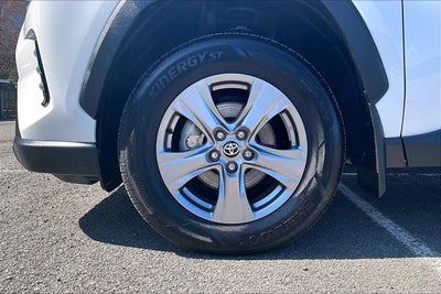 2023 Toyota RAV4 Hybrid LE