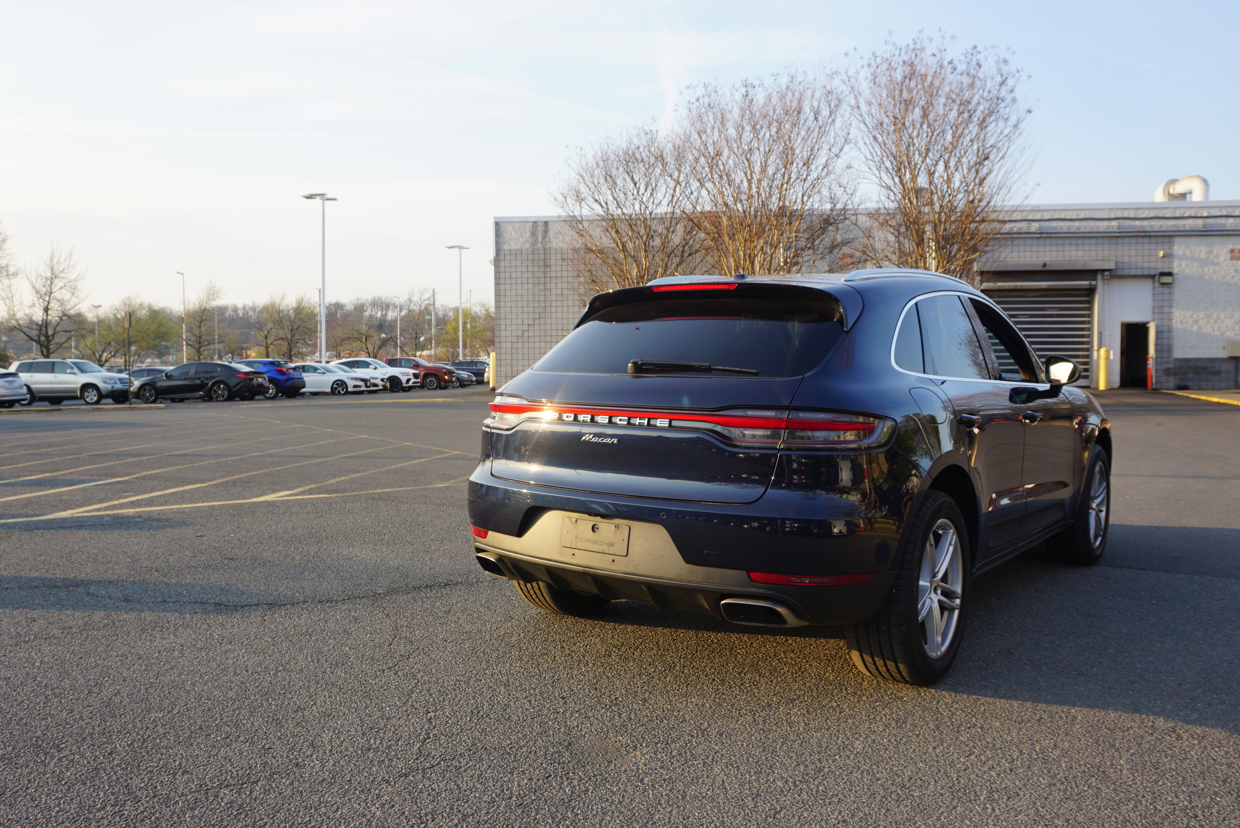 2021 Porsche Macan AWD