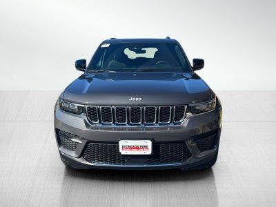 2025 Jeep Grand Cherokee LAR