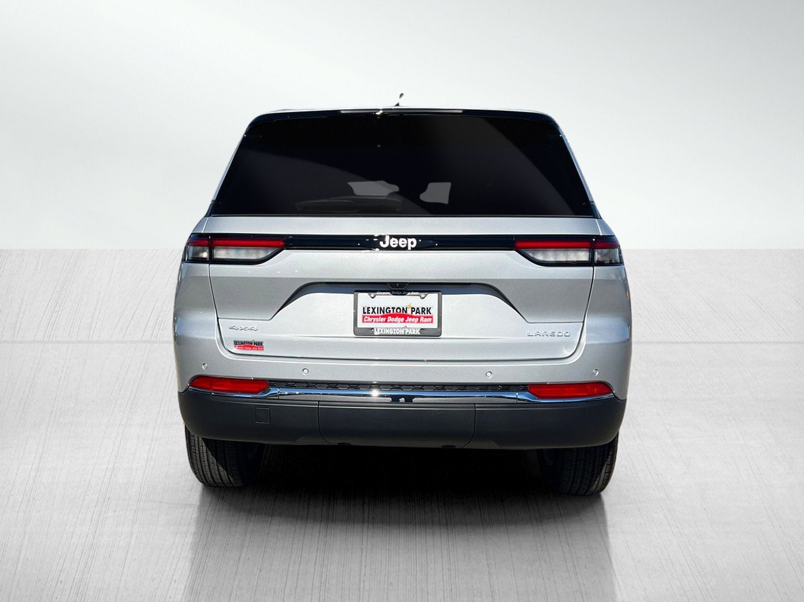 2025 Jeep Grand Cherokee LAR