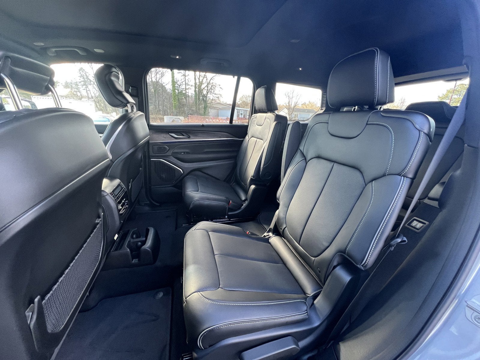 2025 Jeep Grand Cherokee L Overland