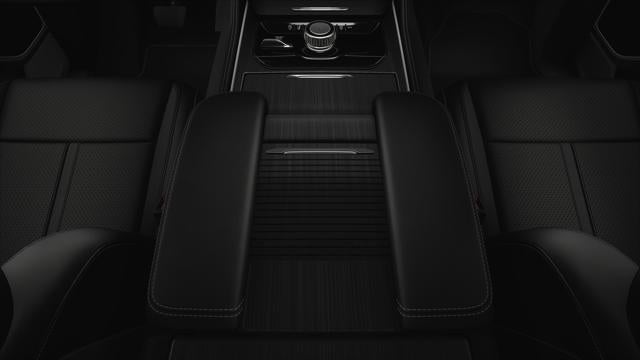 2025 Jeep Wagoneer Series II Carbide