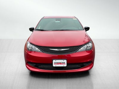 2026 Chrysler Voyager LX