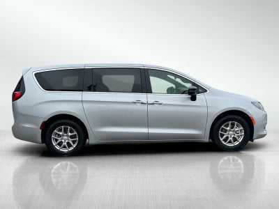 2026 Chrysler Voyager LX