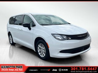 2026 Chrysler Voyager LX