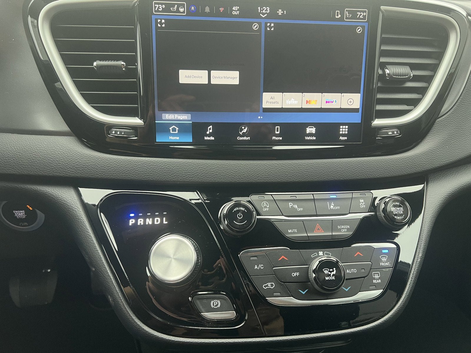 2026 Chrysler Voyager LX