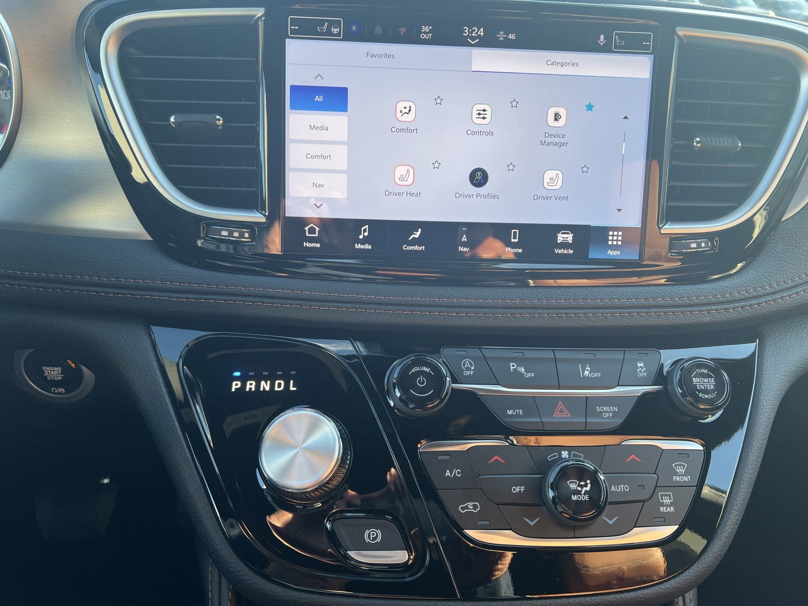 2026 Chrysler Pacifica Pinnacle