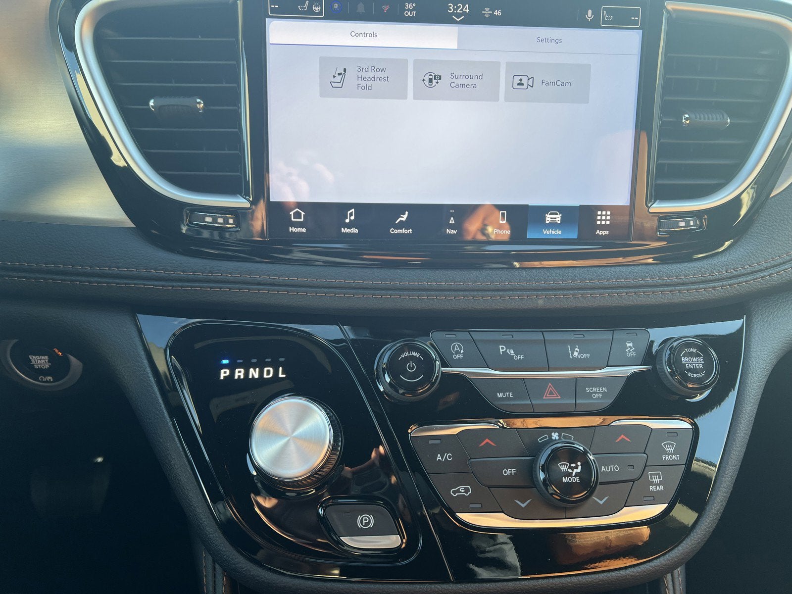 2026 Chrysler Pacifica Pinnacle