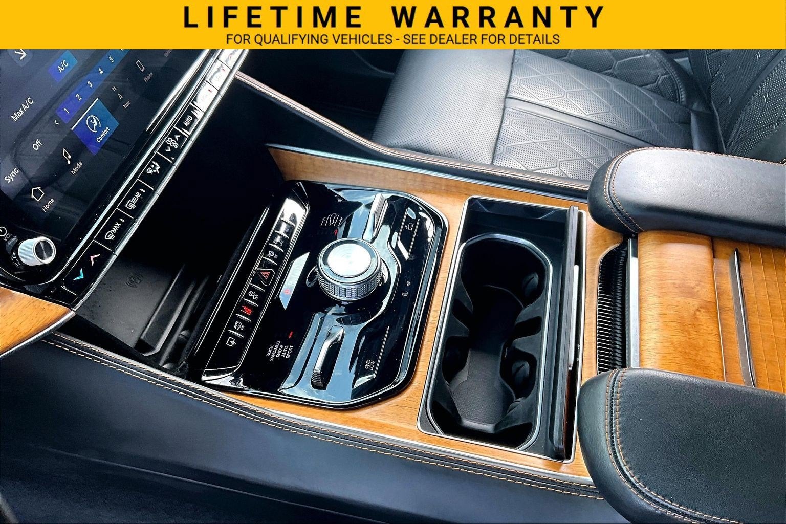 2022 Jeep Grand Wagoneer Series III 4x4