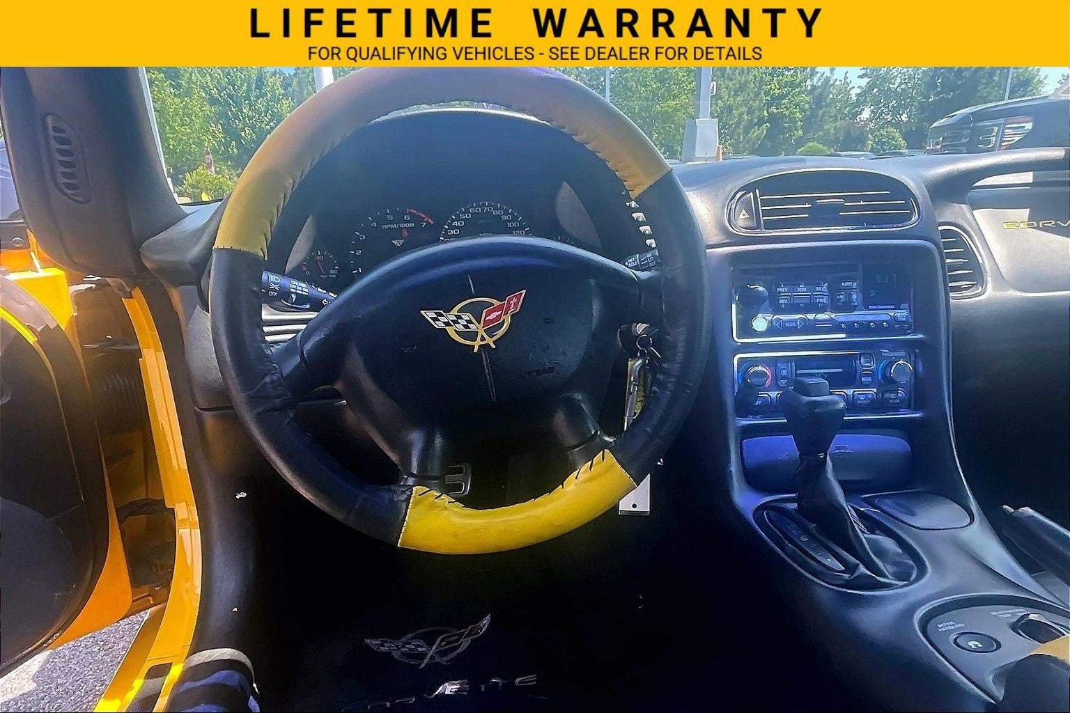2004 Chevrolet Corvette Base