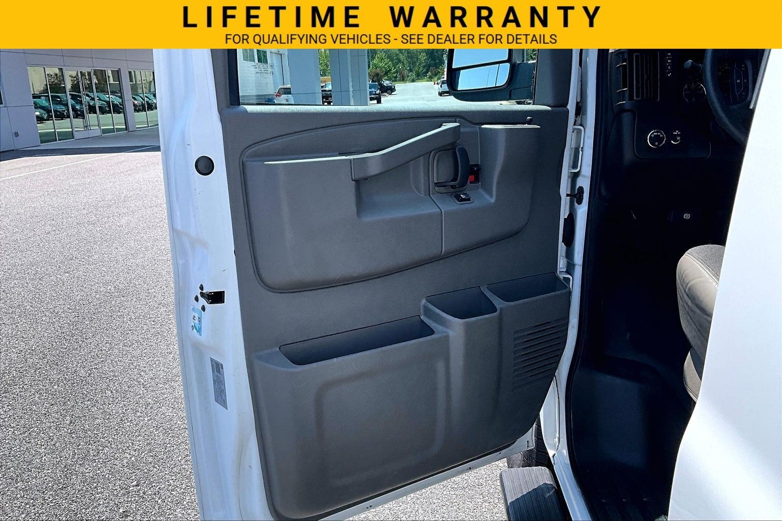 2022 Chevrolet Express Cargo 2500 Base