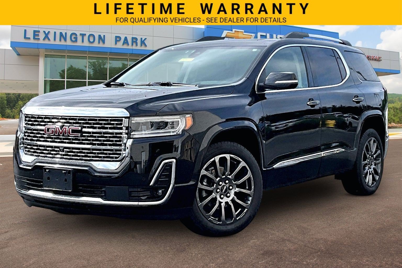 2023 GMC Acadia Denali