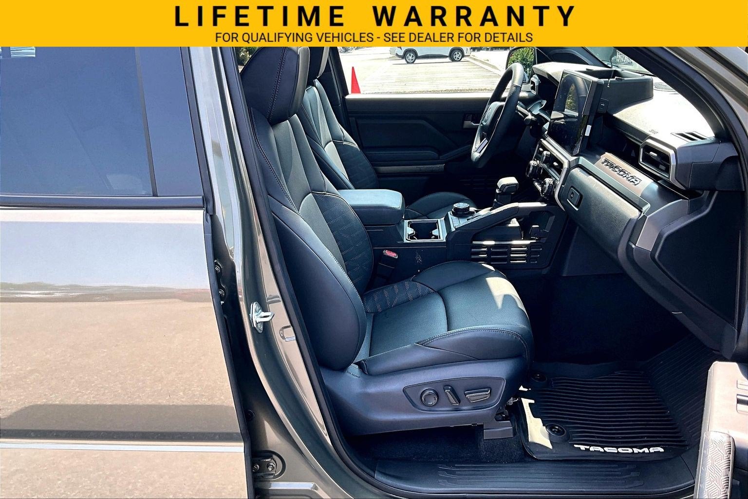 2024 Toyota Tacoma 4WD SR5