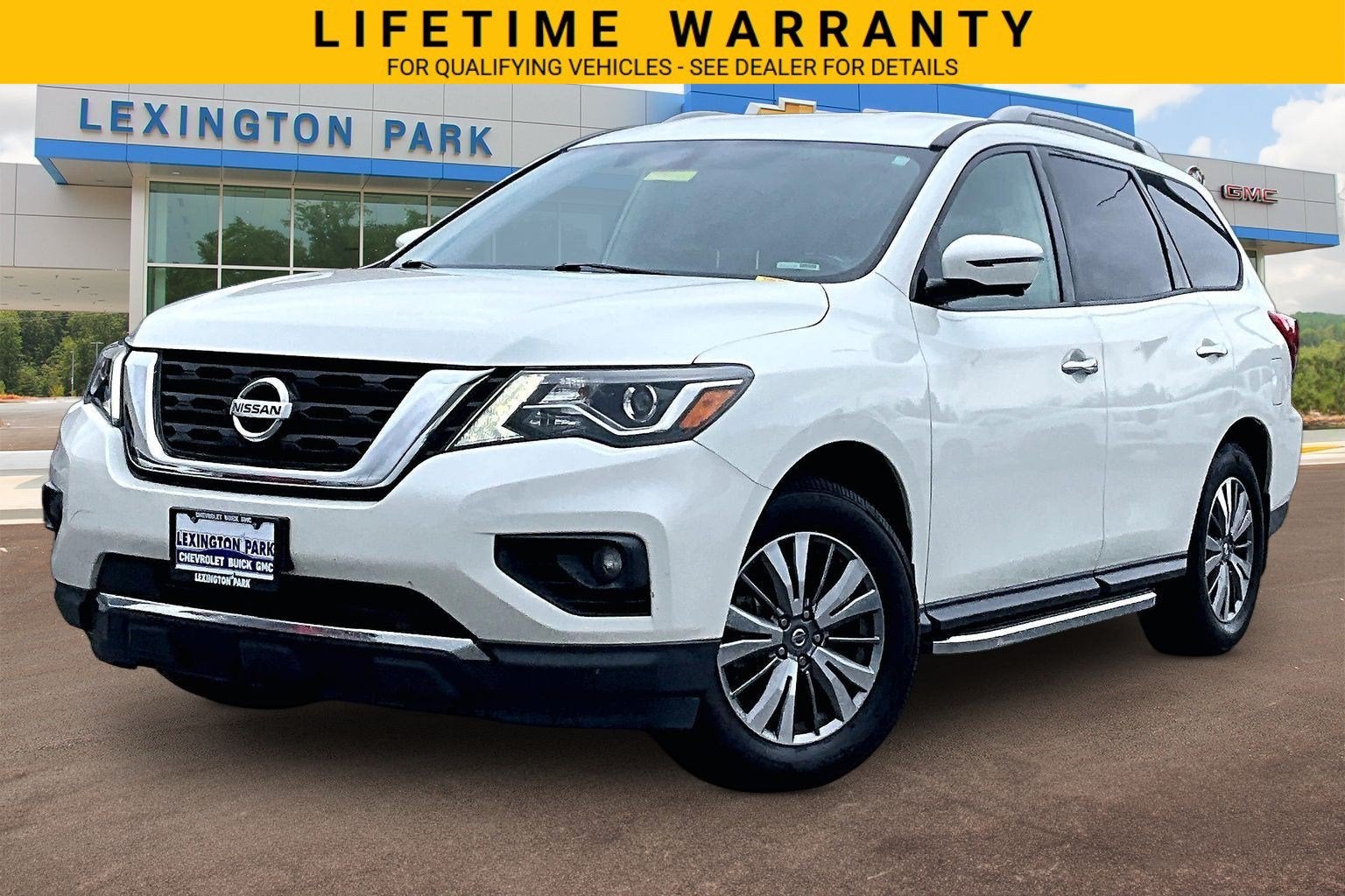 2019 Nissan Pathfinder SL