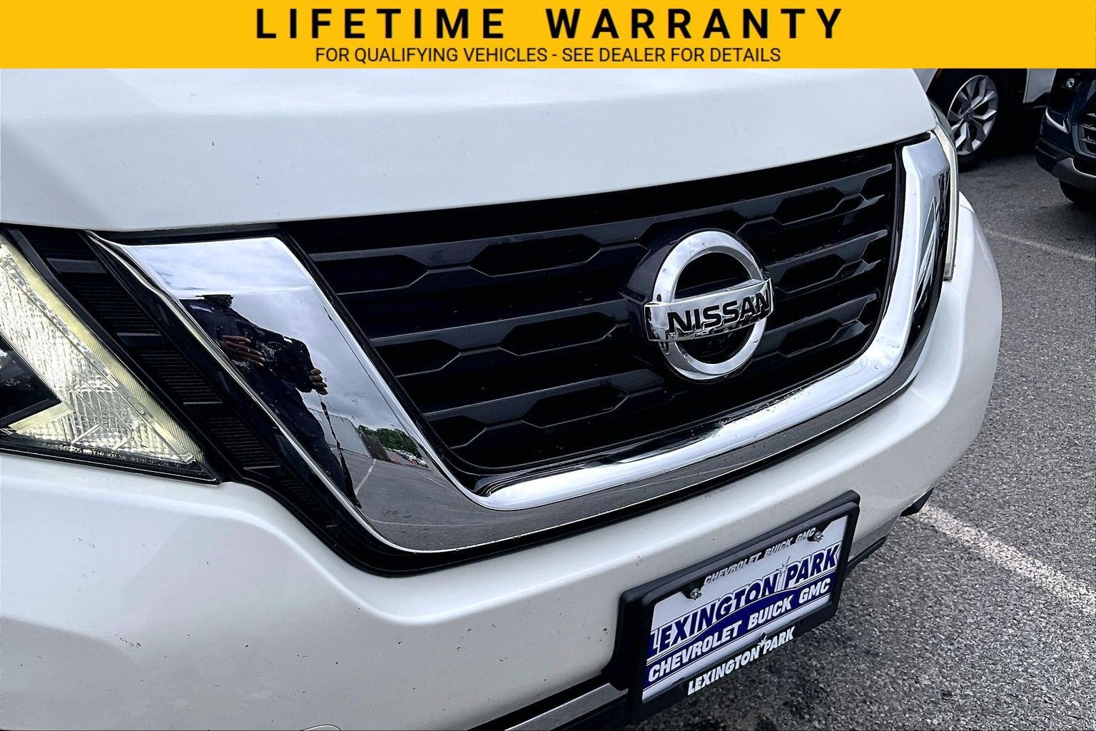2019 Nissan Pathfinder SL