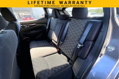 2022 Nissan Rogue Sport SV