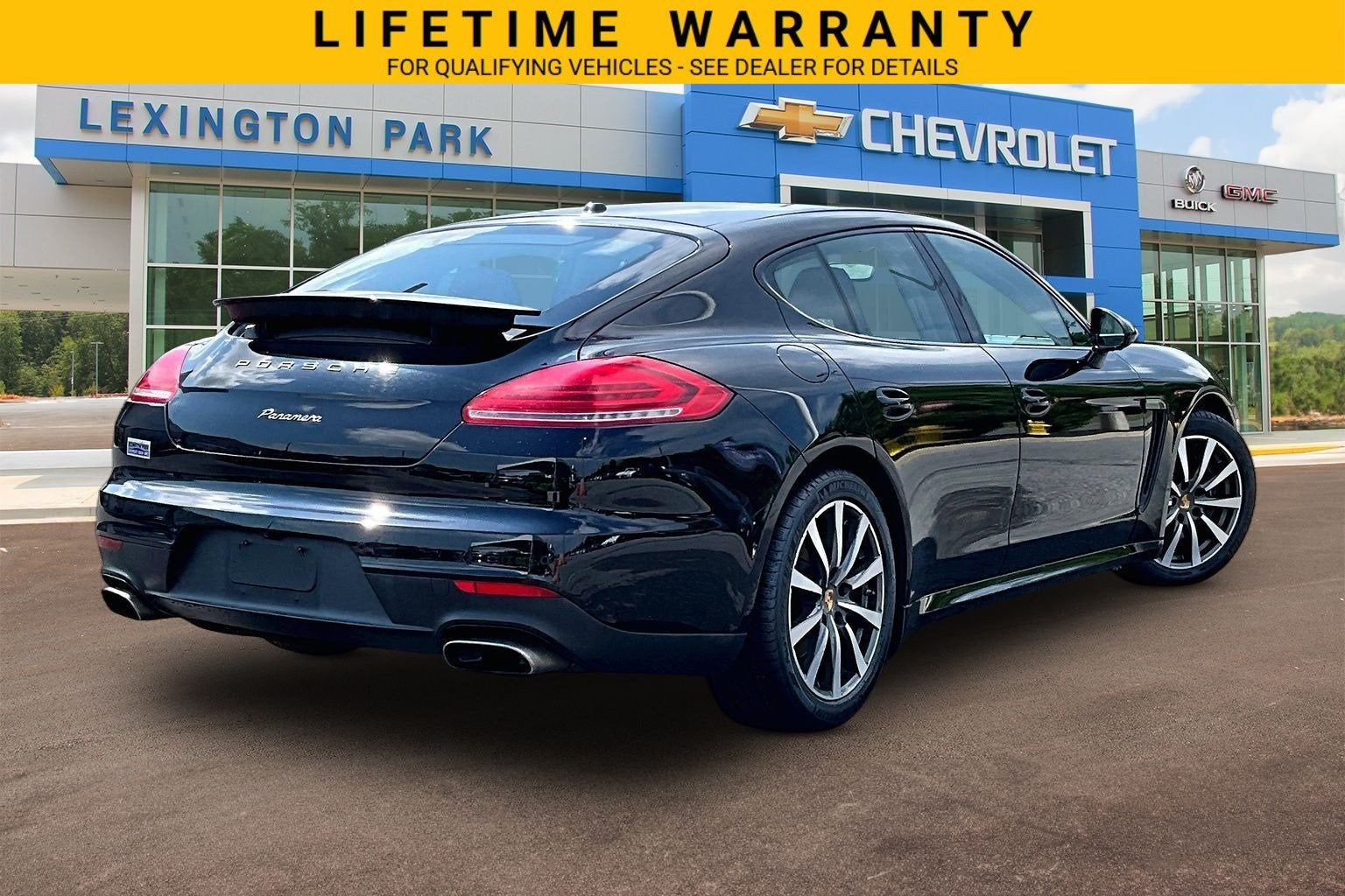 2016 Porsche Panamera 4