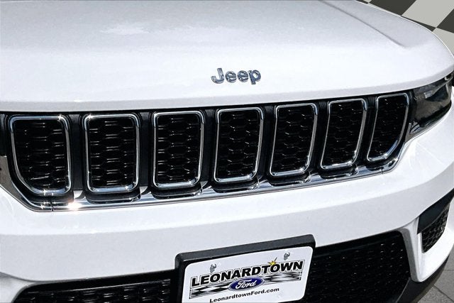 2023 Jeep Grand Cherokee Laredo