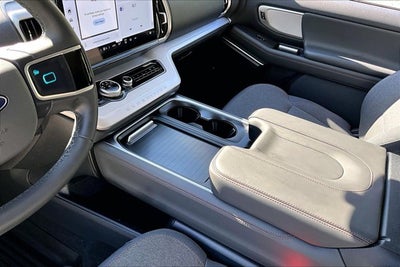 2025 Ford Expedition Max Active LUXURY SUV