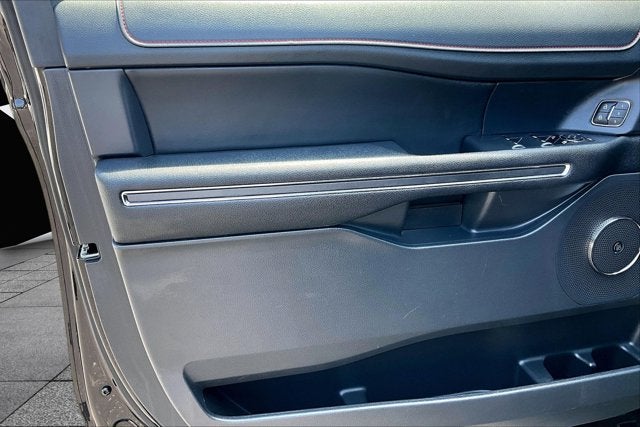 2023 Ford Expedition Max Limited STEALTH EDITION
