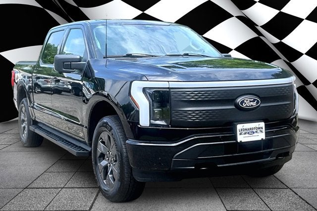 2025 Ford F-150 Lightning Flash