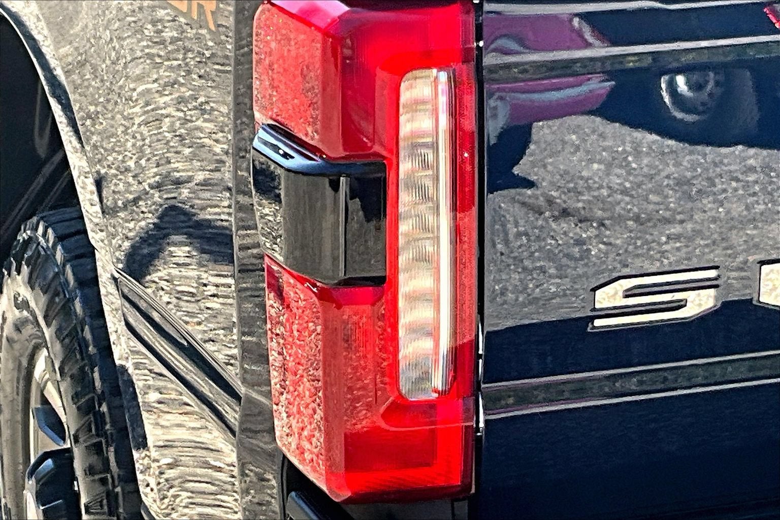 2023 Ford Super Duty F-250 SRW LARIAT