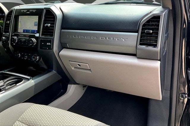 2022 Ford Super Duty F-350 SRW XLT