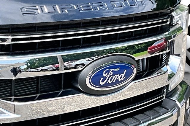 2022 Ford Super Duty F-350 SRW XLT
