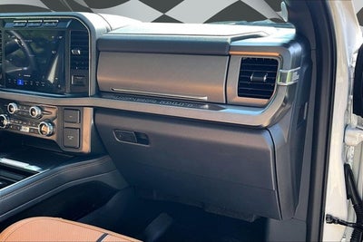 2024 Ford Super Duty F-350 SRW LARIAT