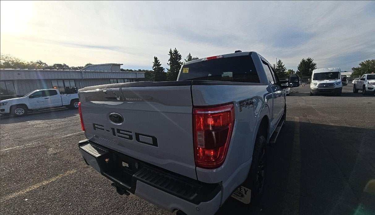 2023 Ford F-150 XLT V8 SPORT
