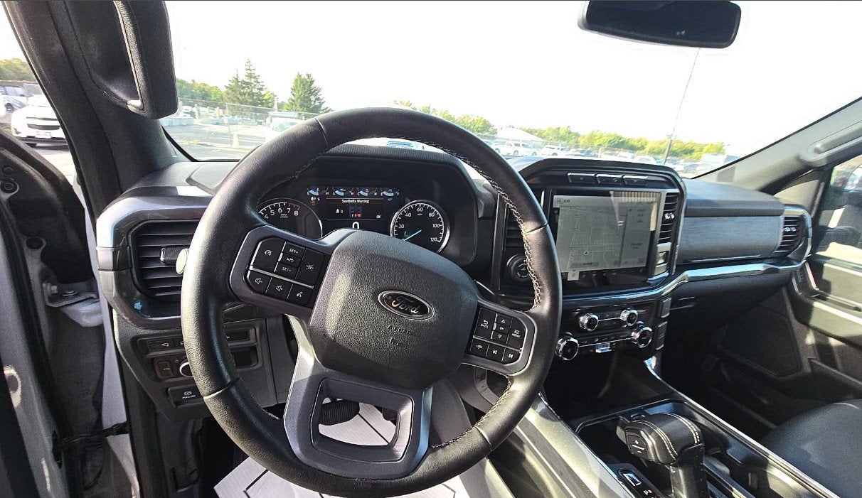2023 Ford F-150 XLT V8 SPORT