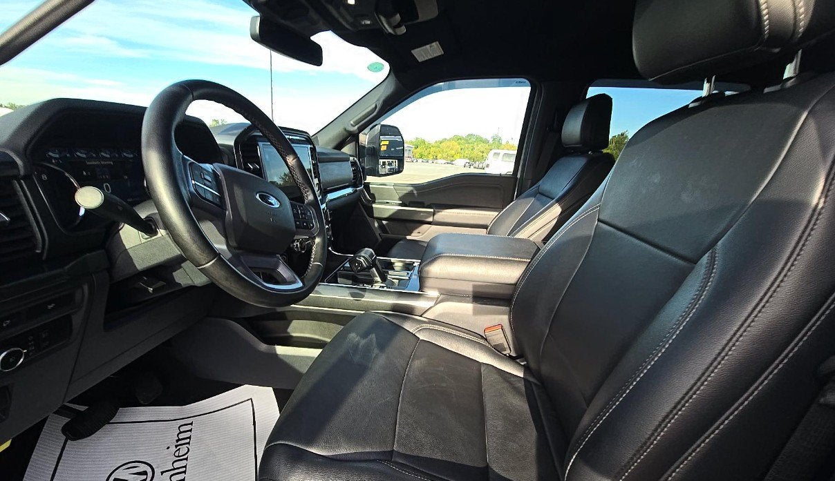 2023 Ford F-150 XLT V8 SPORT