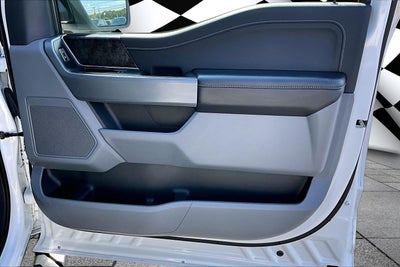 2023 Ford F-150 XLT V8 PANO ROOF