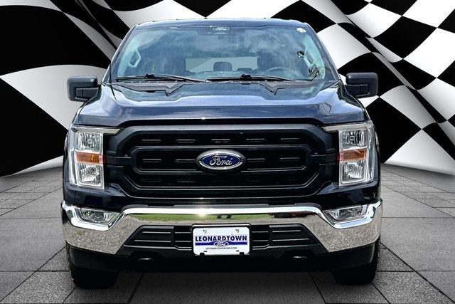 2022 Ford F-150 4WD V8