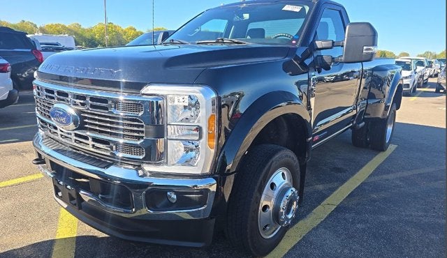 2023 Ford Super Duty F-450 DRW XLT FX4 DRW DIESEL