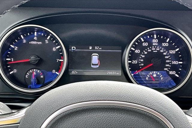 2024 Kia Carnival LX