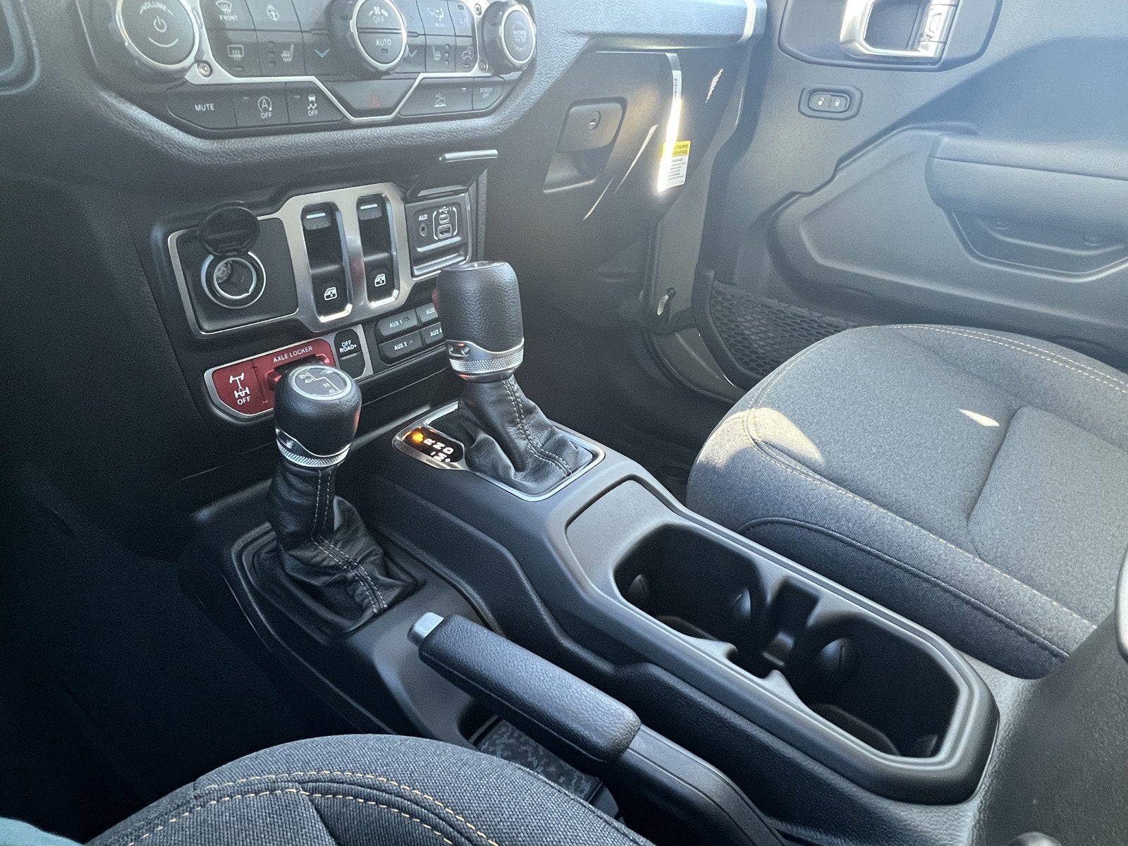 2026 Jeep Wrangler WRANGLER 2-DOOR WILLYS