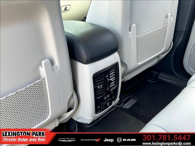 2021 Jeep Grand Cherokee Summit