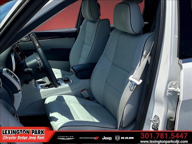 2021 Jeep Grand Cherokee Summit