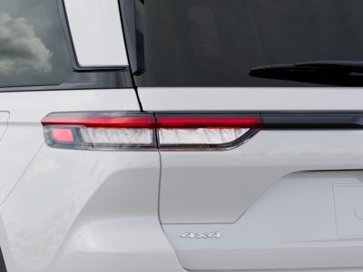 2027 Jeep Grand Cherokee GRAND CHEROKEE LAREDO X 4X4